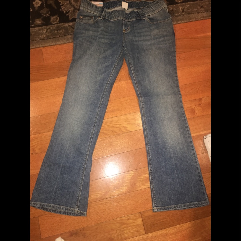 🎉HP🎉New Old Navy maternity jeans boot cut 10